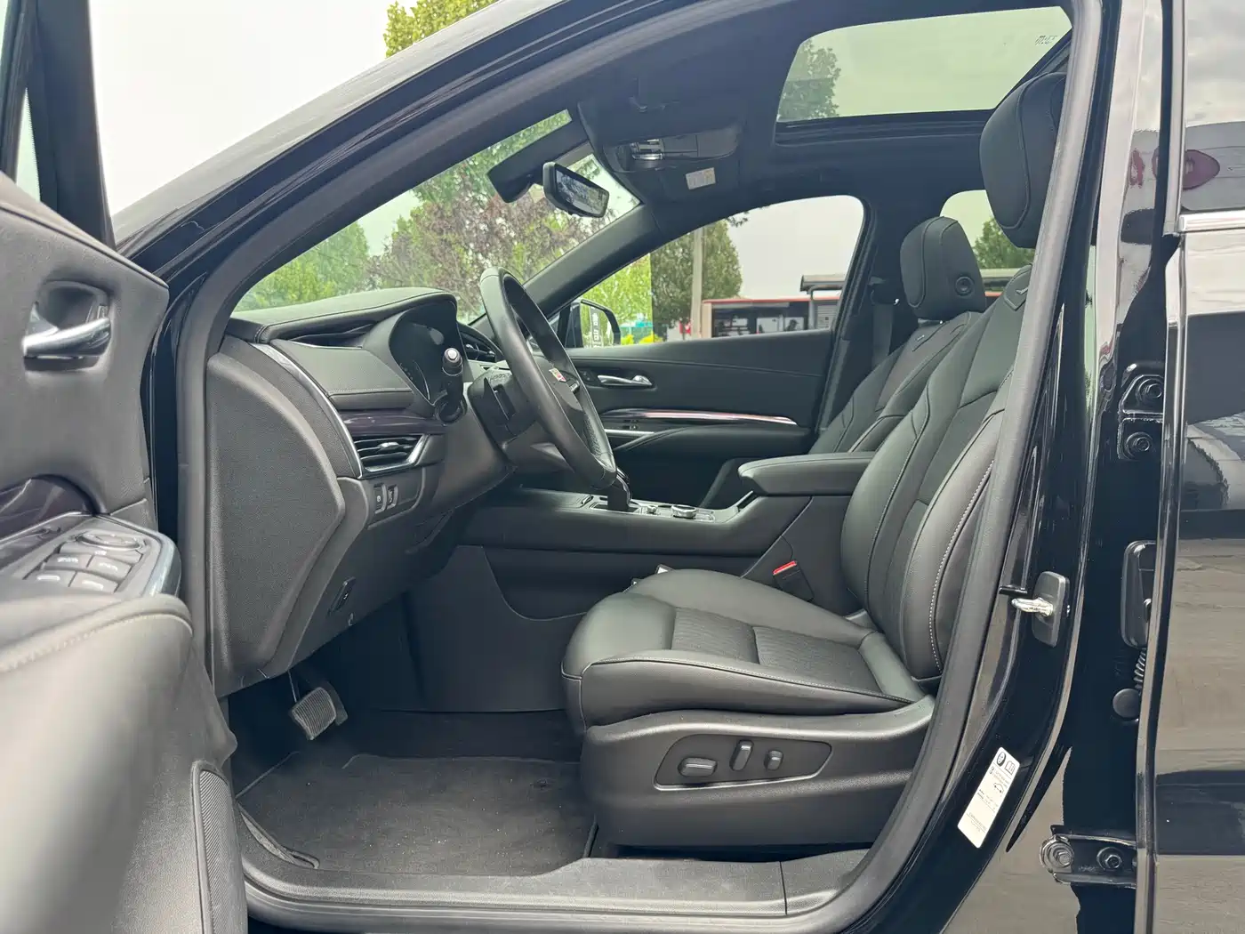 Cadillac XT4 2020 Facelift 28T 2WD Tech фото 9