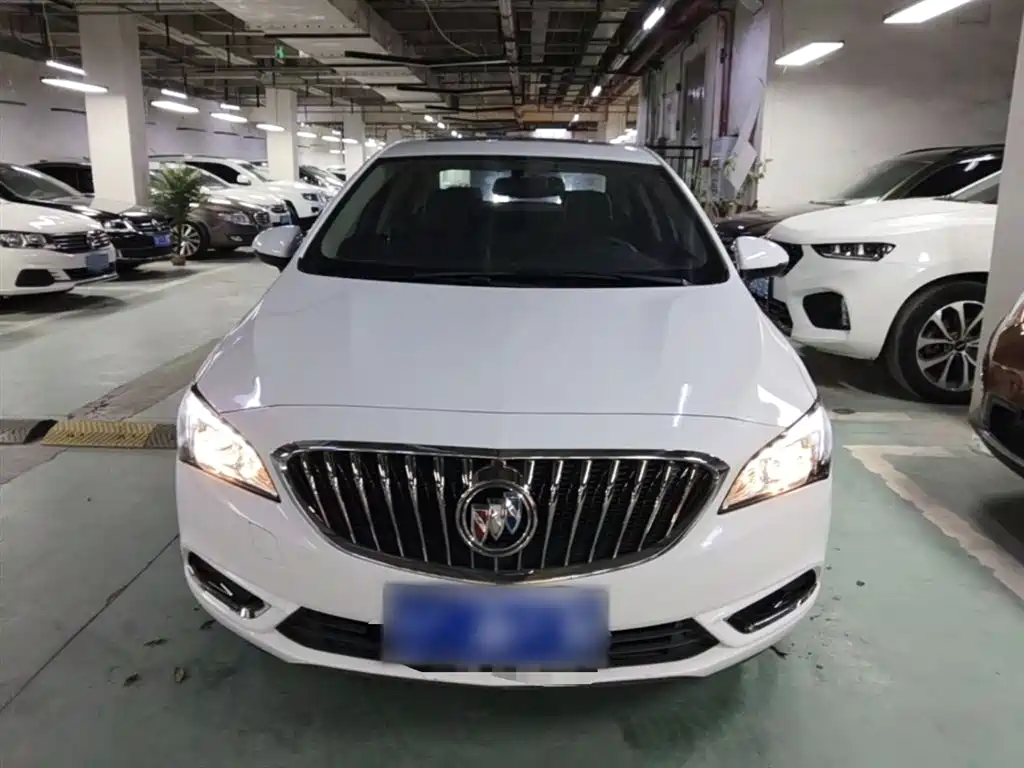 Buick Verano 2015 Sedan 20T Dual-clutch Leading фото 3