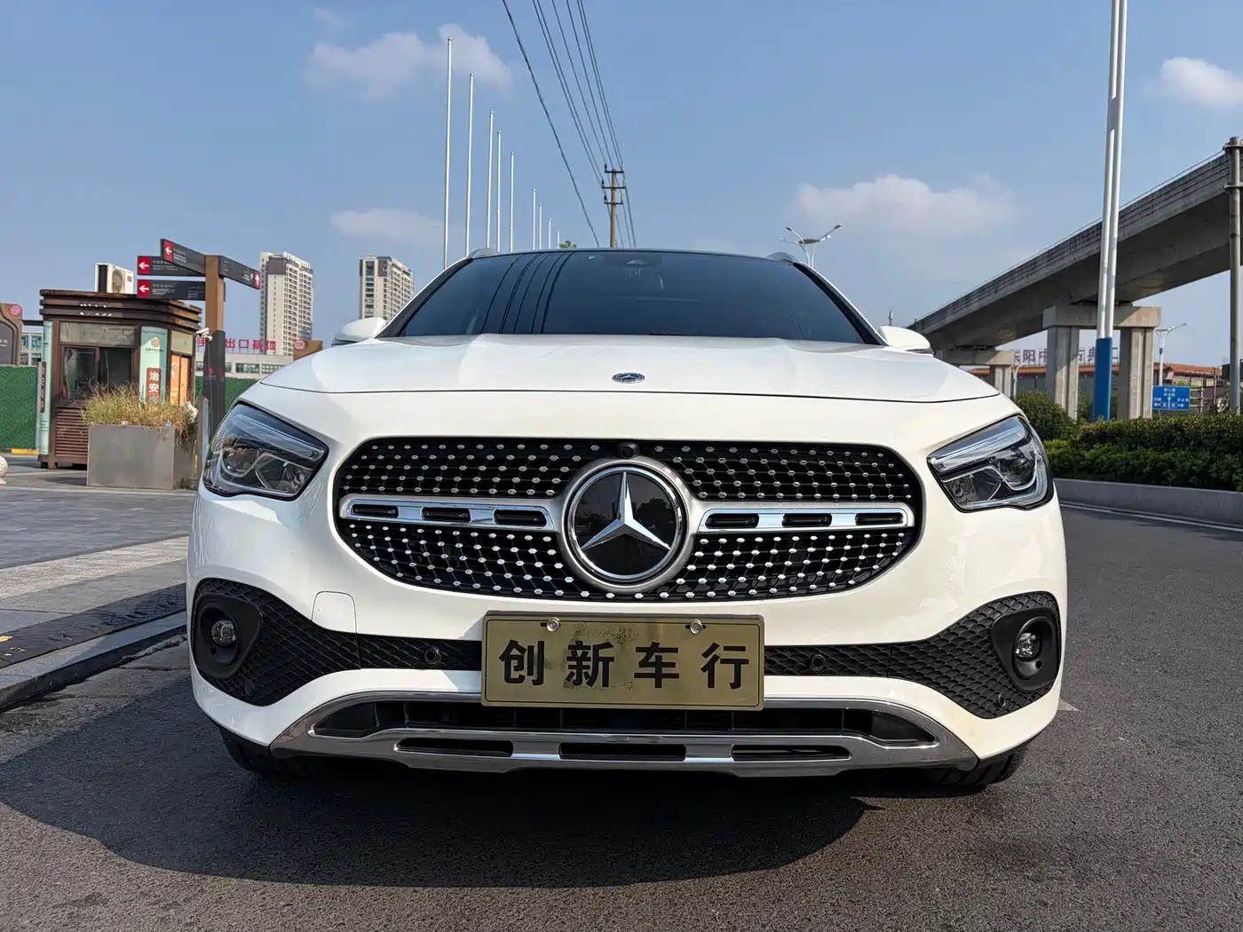 Mercedes-Benz Mercedes-Benz GLA 2023 GLA 220