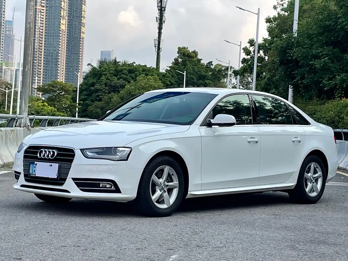 Audi A4L 2013 35 TFSI Automatic Comfort
