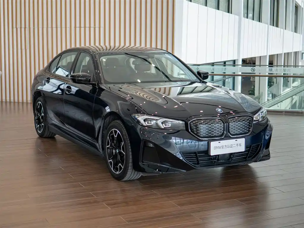 BMW i3 2025 eDrive 40 L Shadow Night Package фото 4