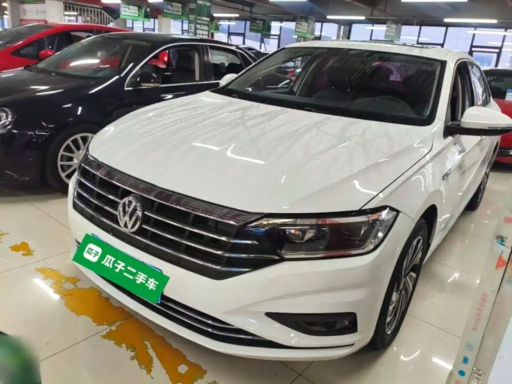 Фото 2 - Volkswagen Sagitar
