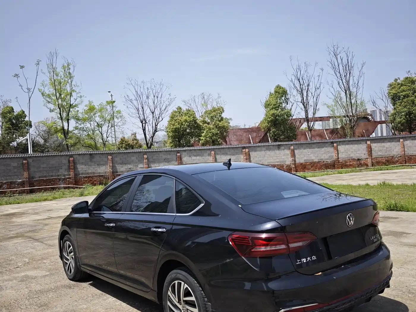 Volkswagen Lavida 2023 280TSI DSG Starlight Comfort Edition фото 10