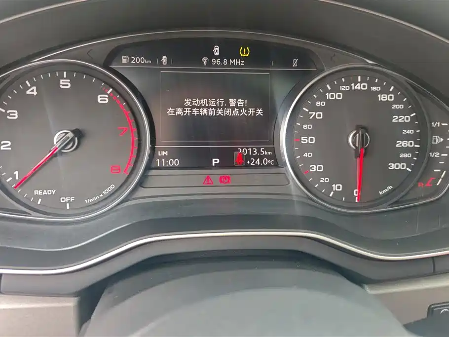 Audi A4L 2018 30th Anniversary 30 TFSI Progressive фото 14