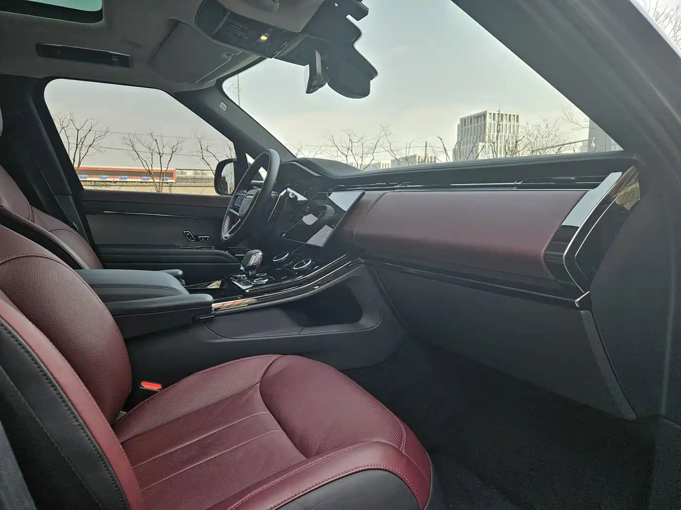 Land Rover Range Rover Sport 2023 400PS Dynamic SE фото 10
