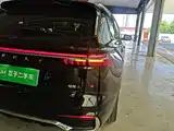 Фото 8 - Geely Monjaro