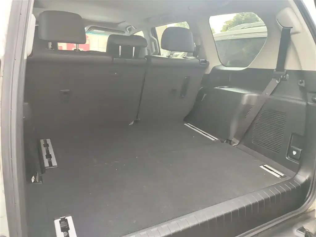 Toyota Prado 2018 3.5L Automatic TX-L Rear-mounted Spare Tire фото 19