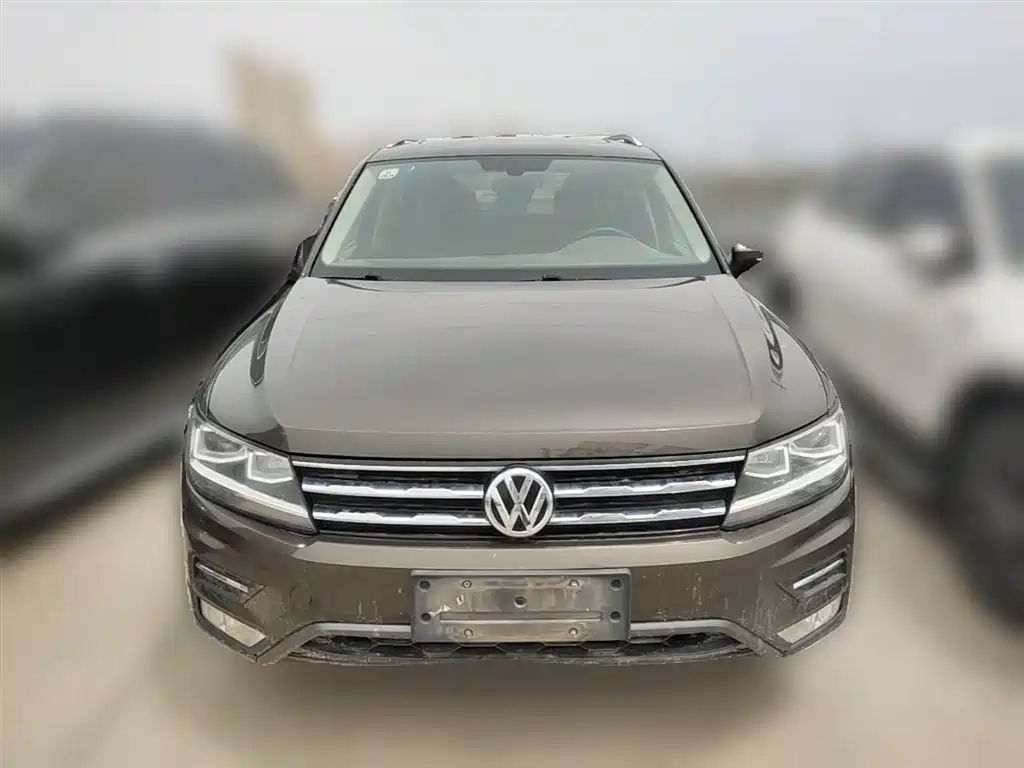 Volkswagen Tiguan L 2018 330TSI Automatic 2WD Luxury Edition фото 5