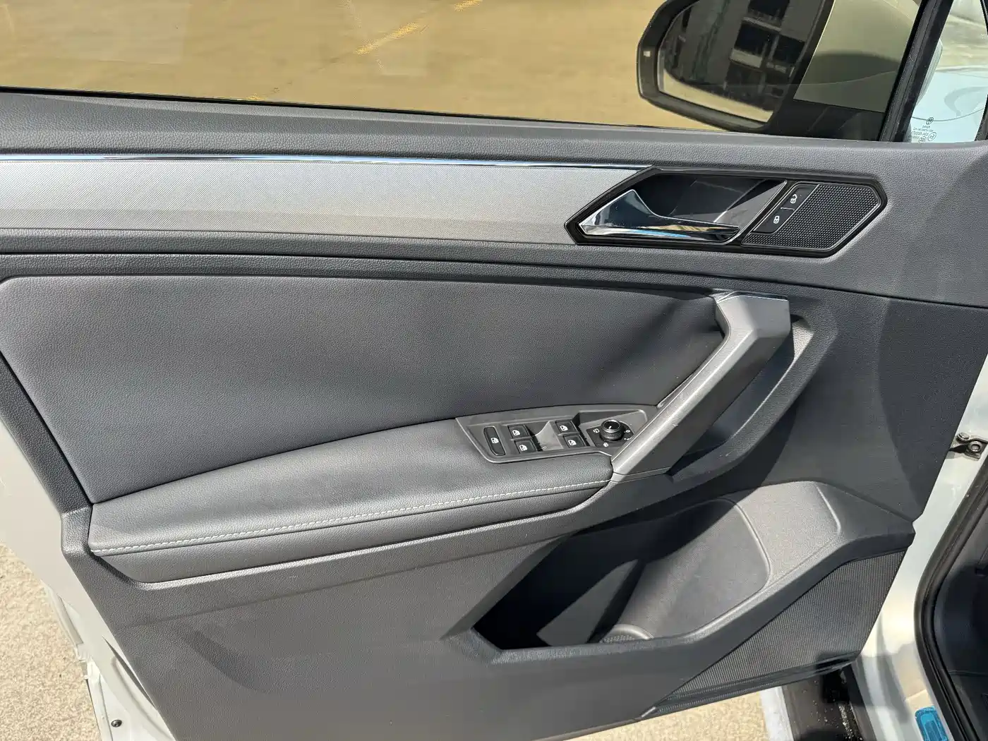 Volkswagen Tiguan L 2019 330TSI Automatic 2WD Panorama Comfort Edition China VI фото 10
