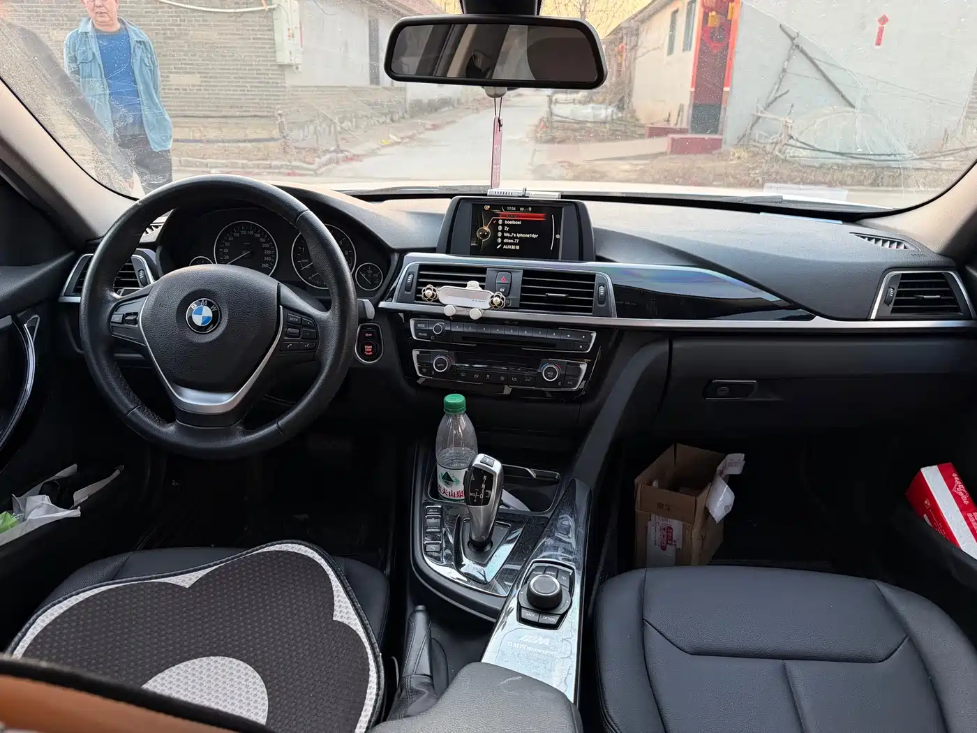 BMW 3 Series 2017 318i Fashion фото 7