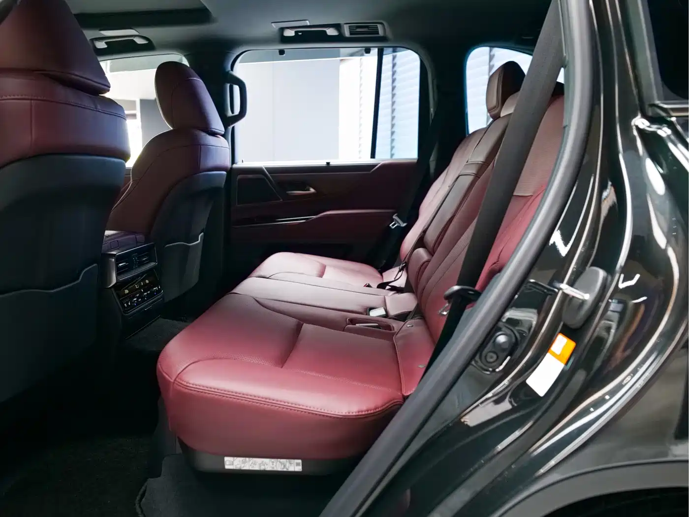 Lexus LX 2026 2025 700h Boundary Edition