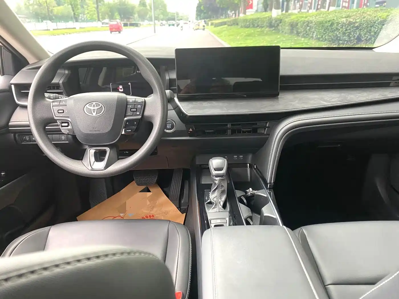 Toyota Camry 2025 2026 2.0E Elite Edition