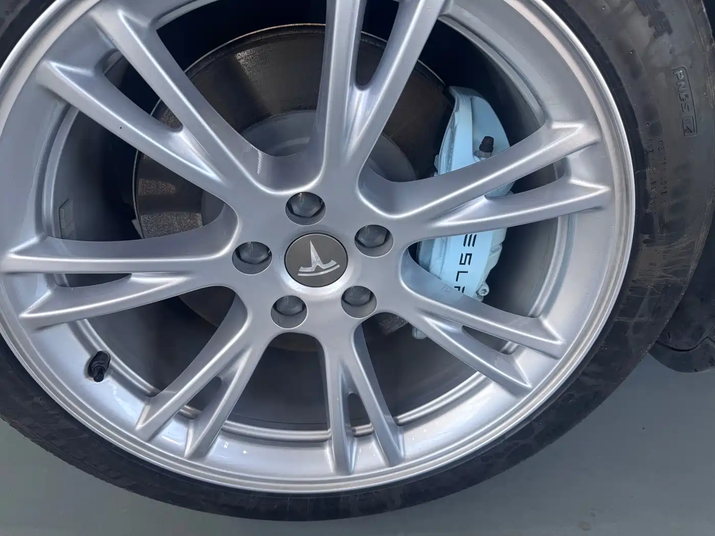 Tesla Model Y 2023 Rear-Wheel Drive Edition фото 11