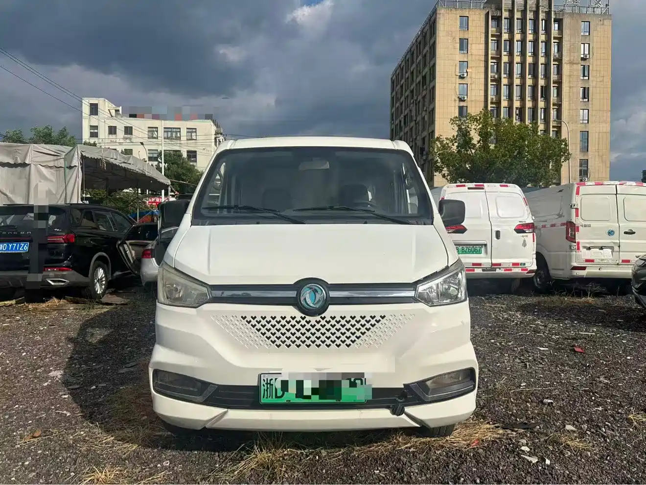 Dongfeng Yufeng Yufeng EM26 2022 2023 Standard Edition 41.472kWh Henan Lithium