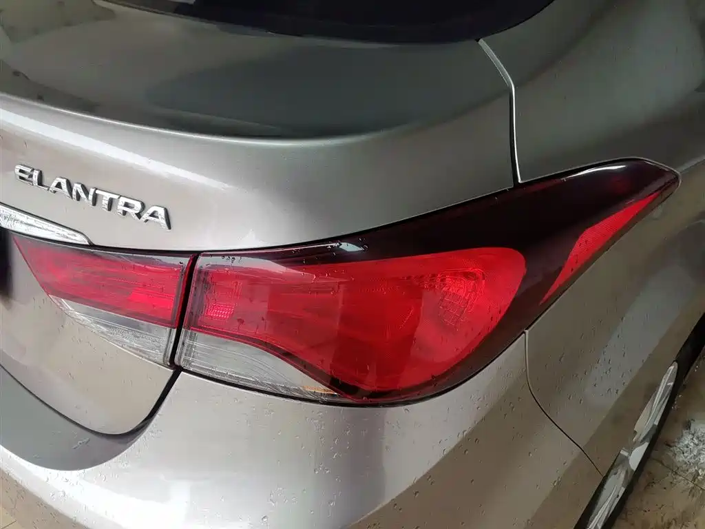 Hyundai Langdong 2016 1.6L Automatic Premium Edition фото 8