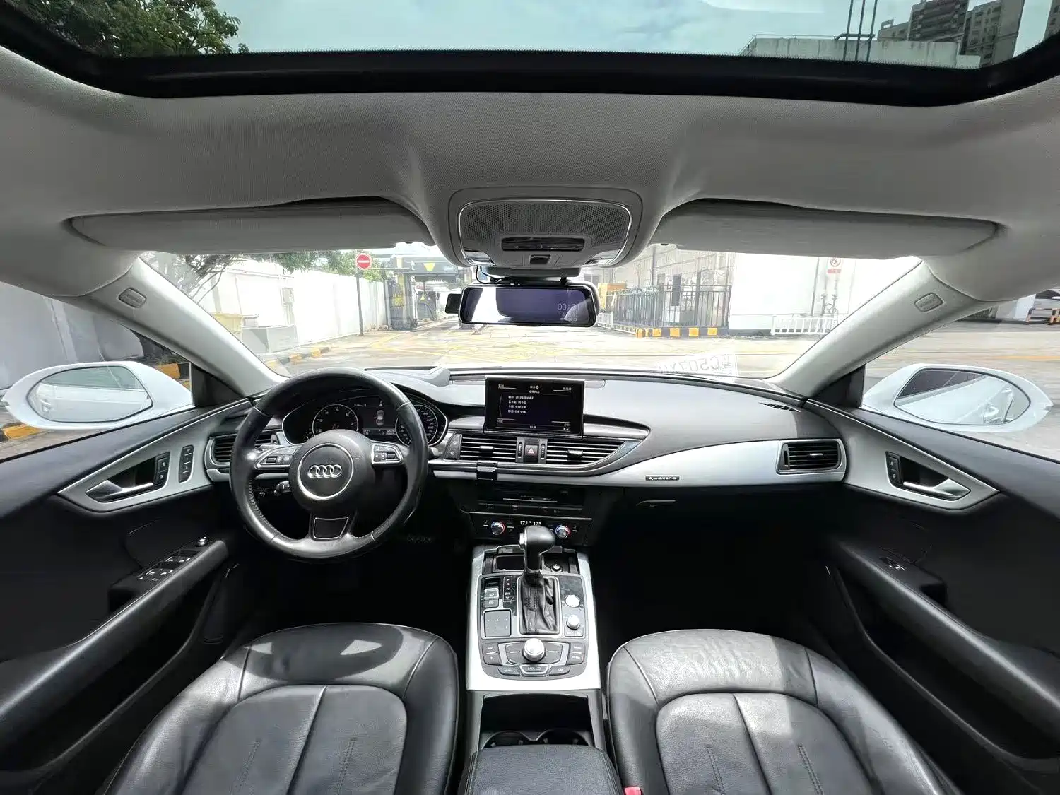Фото 7 - Audi A7