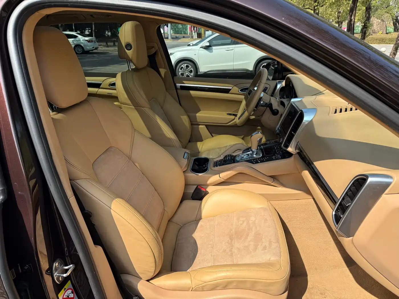 Porsche Cayenne 2016 Cayenne Platinum Edition 3.0T фото 20