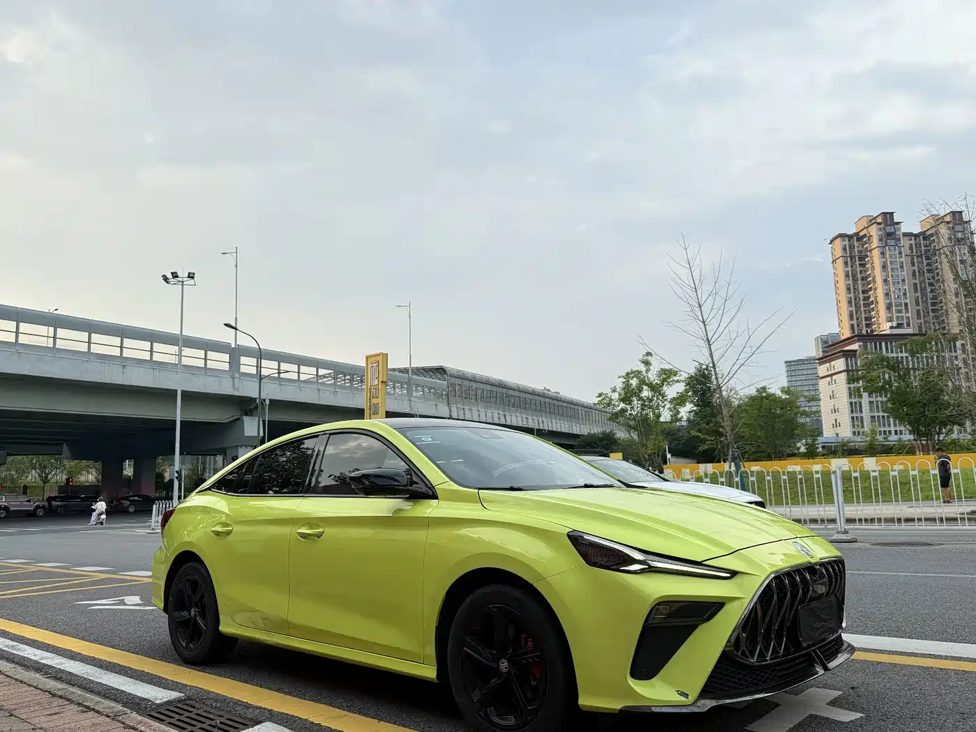 MG MG5 Scorpio 2022 2022 1.5T Trophy Sports Flagship