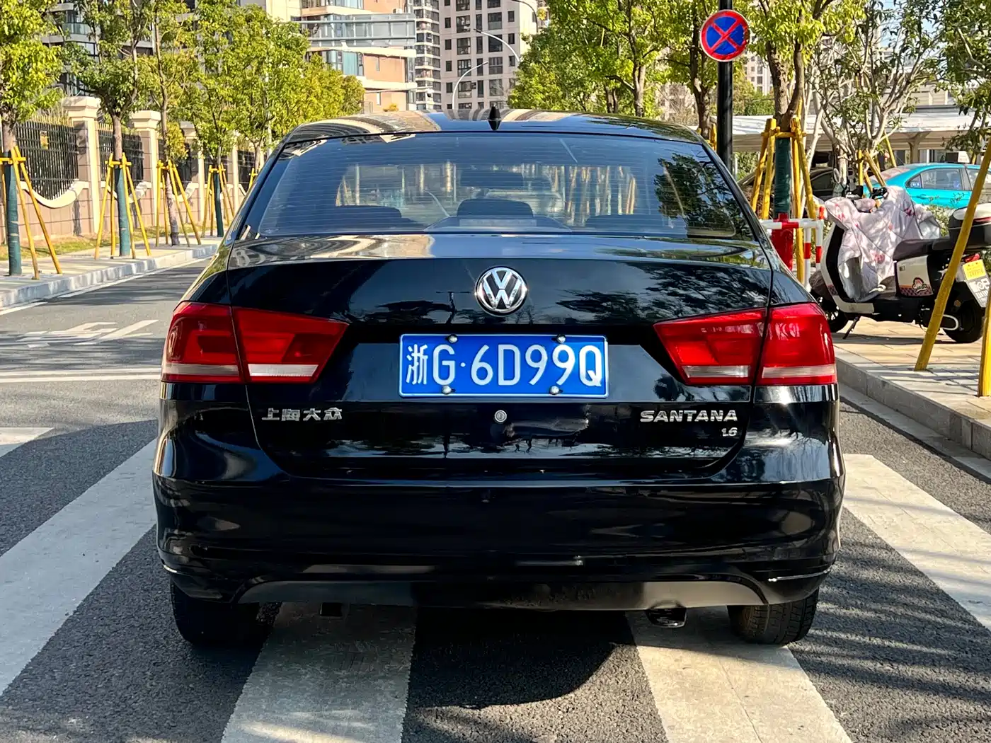 Volkswagen Santana 2013 1.6L Manual Trend Edition фото 6