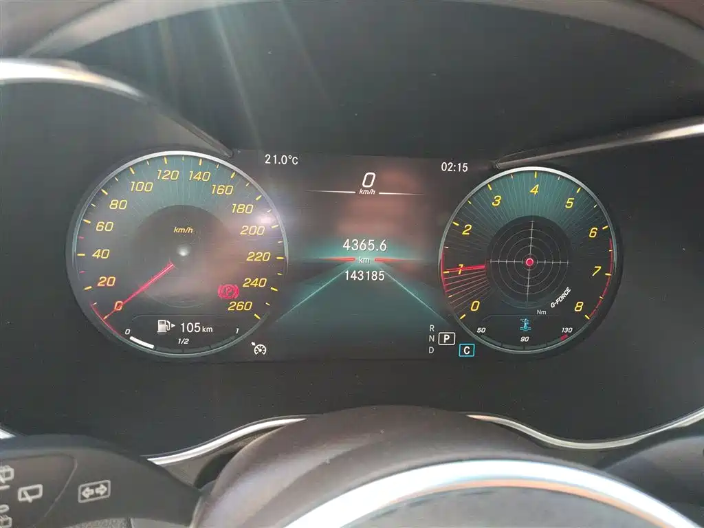 MERCEDES-BENZ GLC