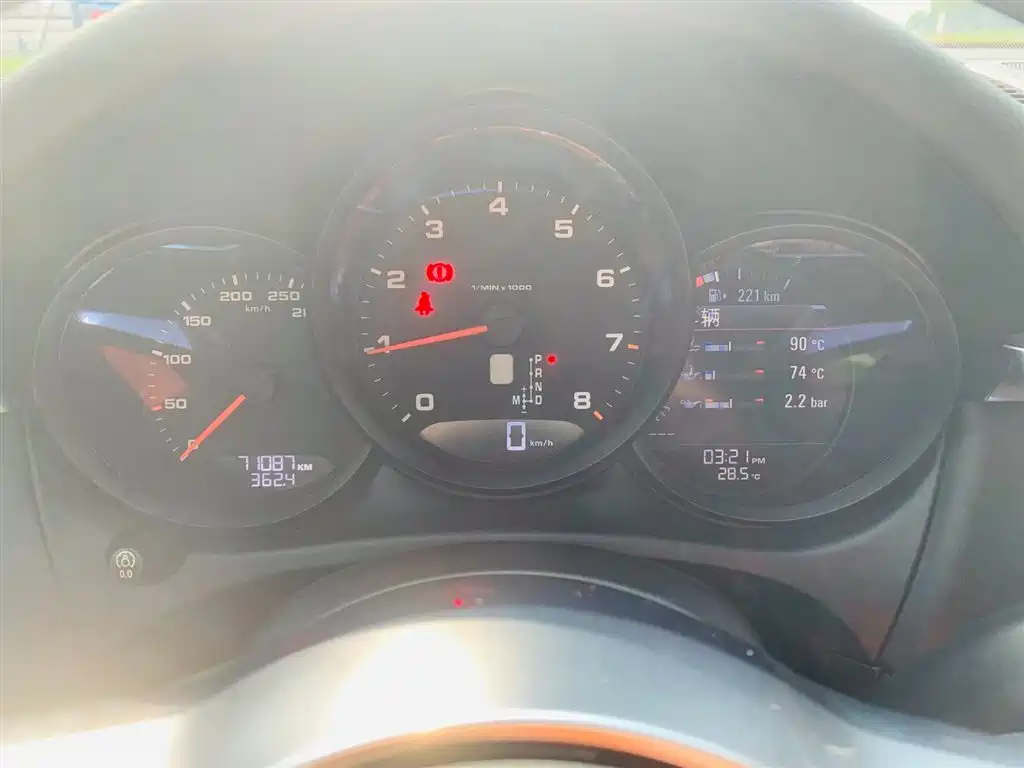 Porsche Macan 2018 Macan 2.0T фото 19