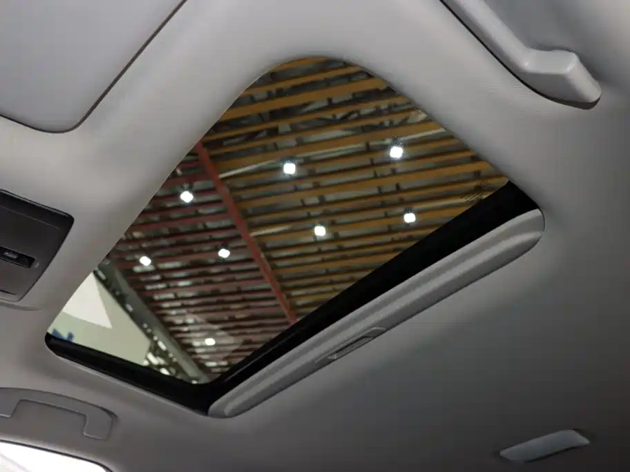 Nissan SYLPHY, миниатюра 16