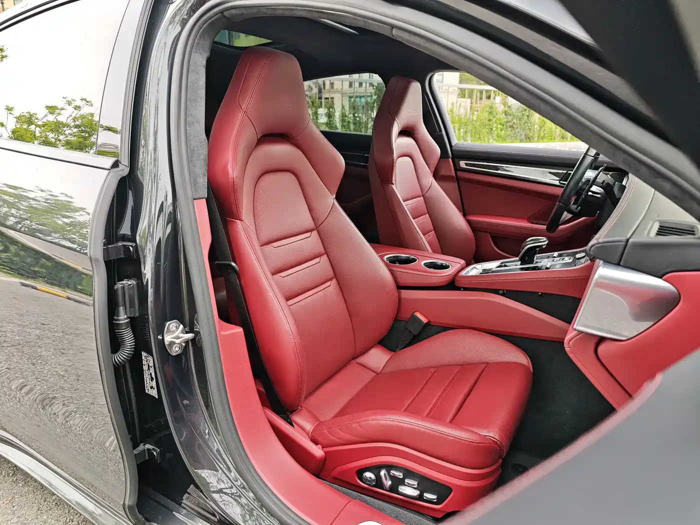 Porsche Panamera 2017 Panamera Turbo 4.0T фото 14