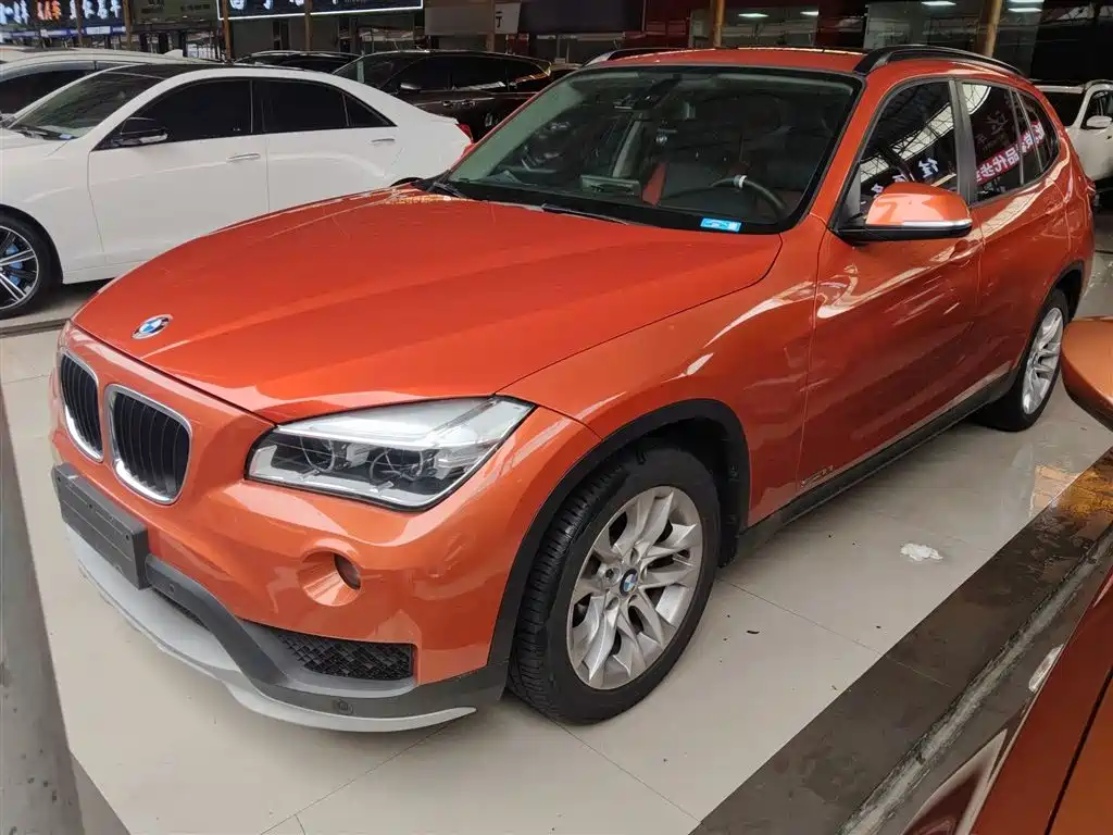 BMW X1 2015 Model sDrive18i Fashion Advanced Edition фото 2