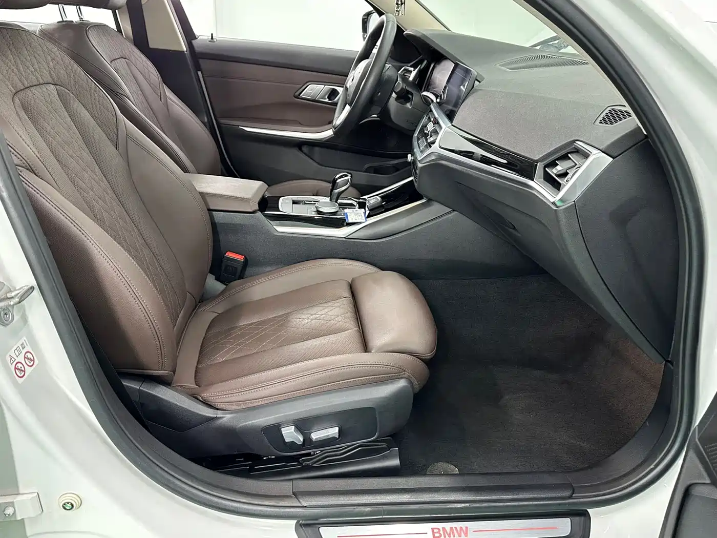 BMW 3 Series 2022 Facelift 320i Sport Package фото 21