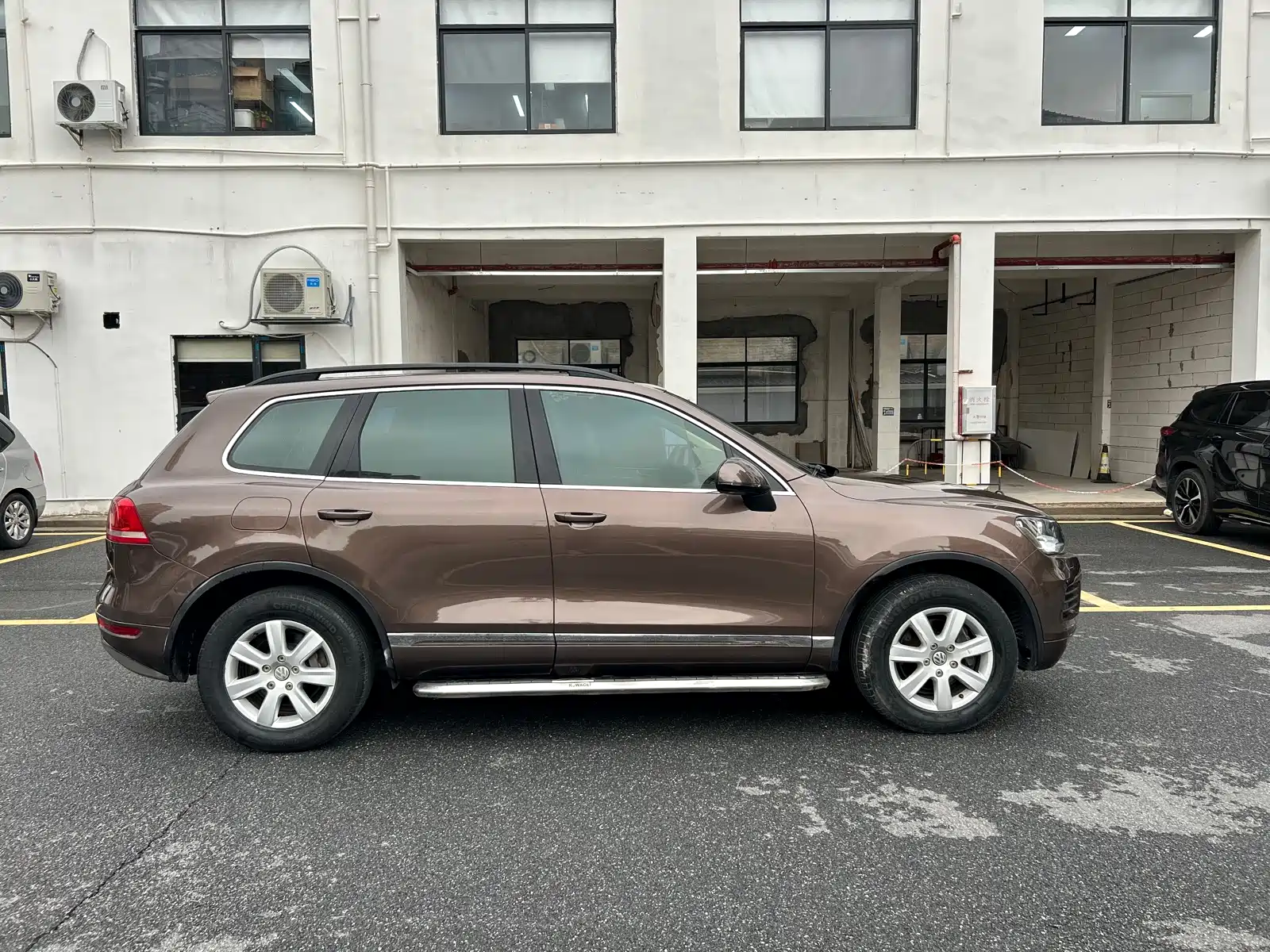 Фото 8 - Volkswagen Touareg