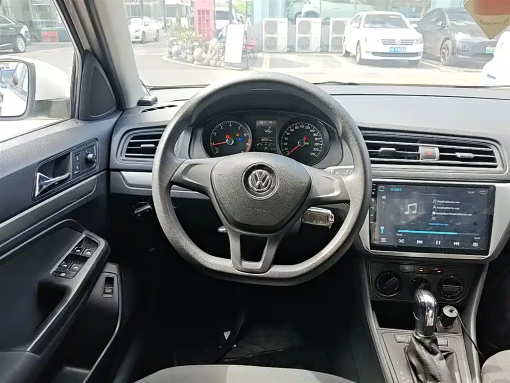 Volkswagen Lavida 2019 Lavida Start 1.5L Auto Trend (China VI) фото 11