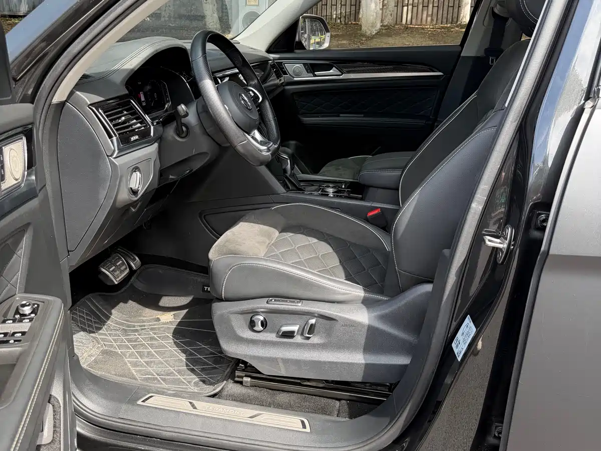 Volkswagen Teramont 2020 Teramont X Facelift 530 V6 4WD Premium Luxury Edition фото 11