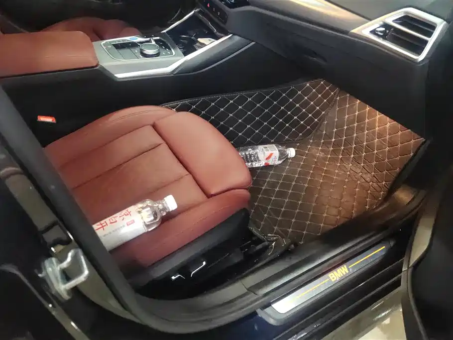 BMW i3 2025 eDrive 35 L фото 8