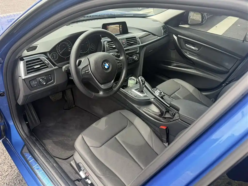 BMW 3 Series 2017 320Li M Sport фото 7