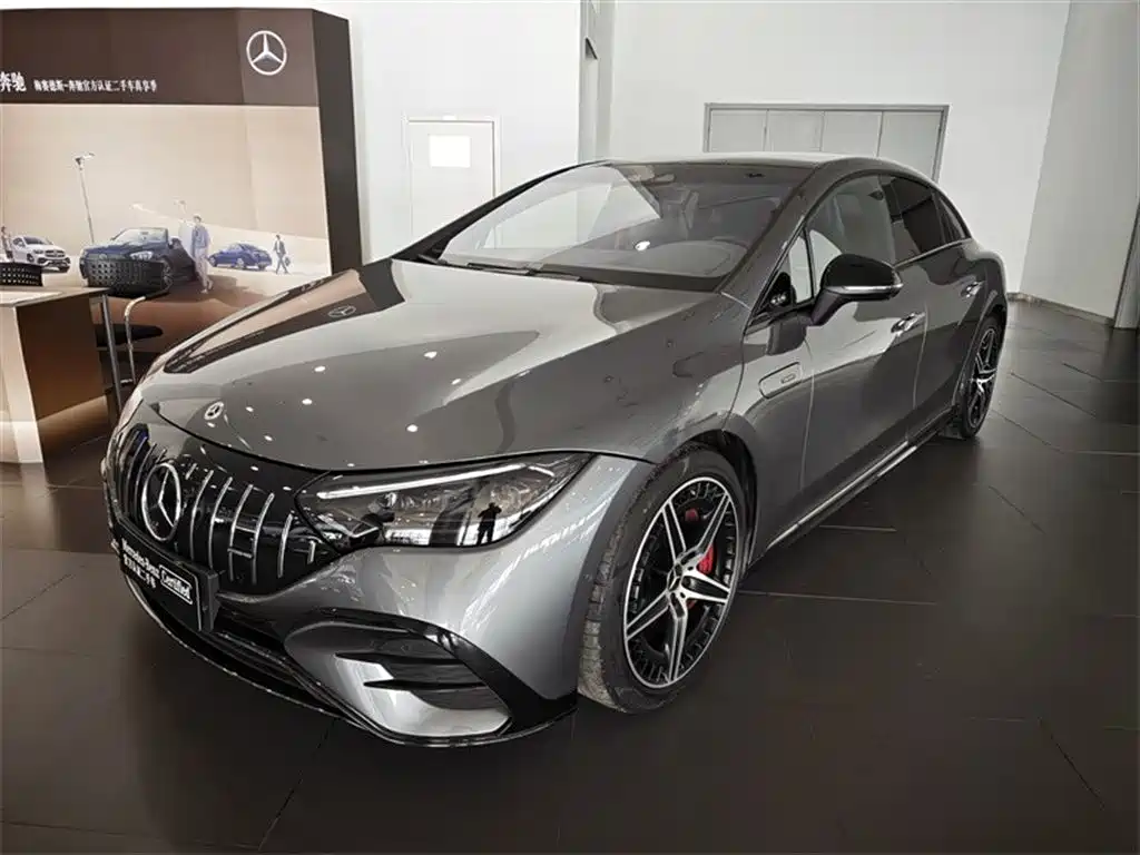 MERCEDES-BENZ EQE AMG