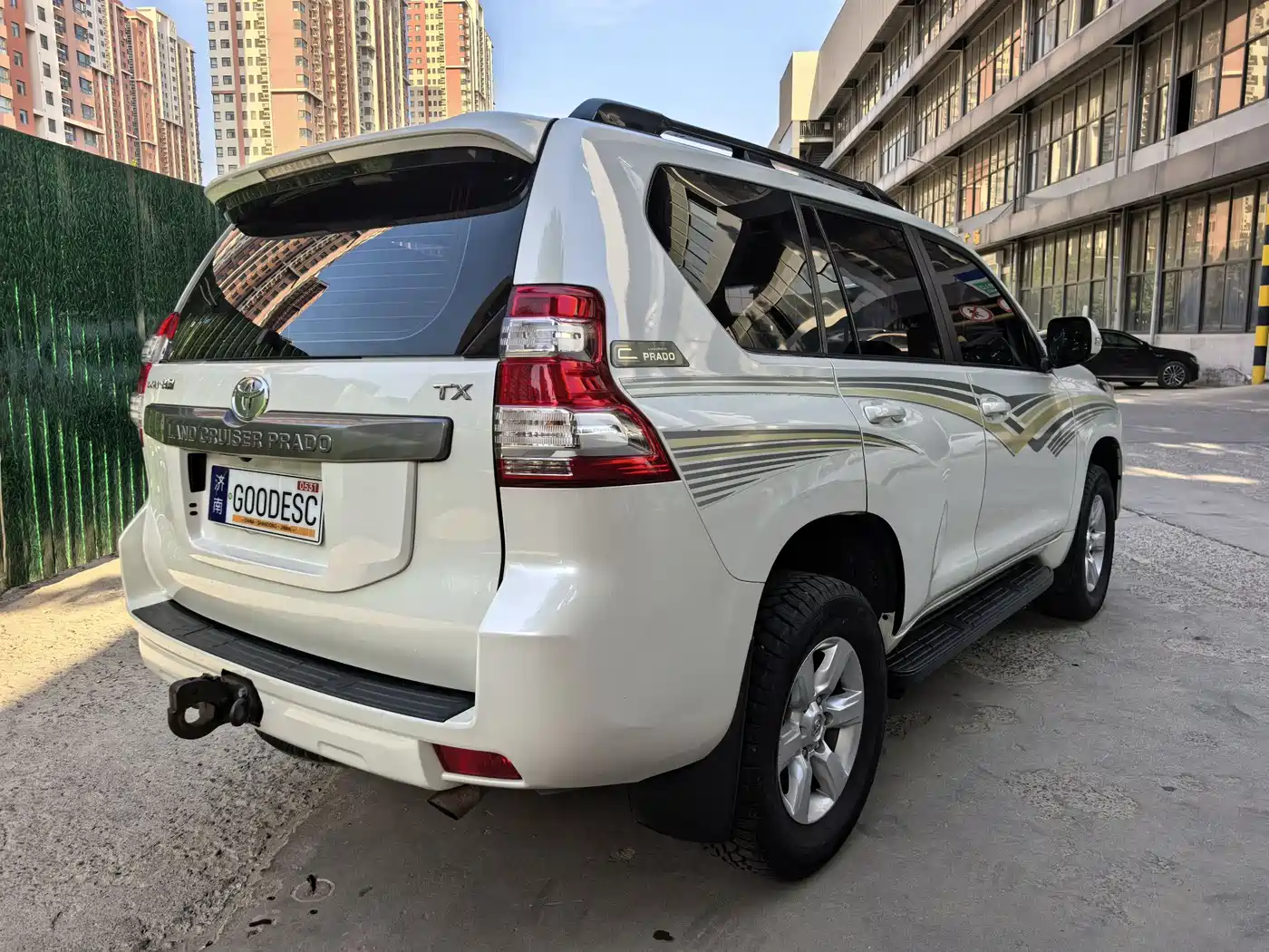 Toyota Prado 2016 2.7L Auto Luxury Edition фото 6