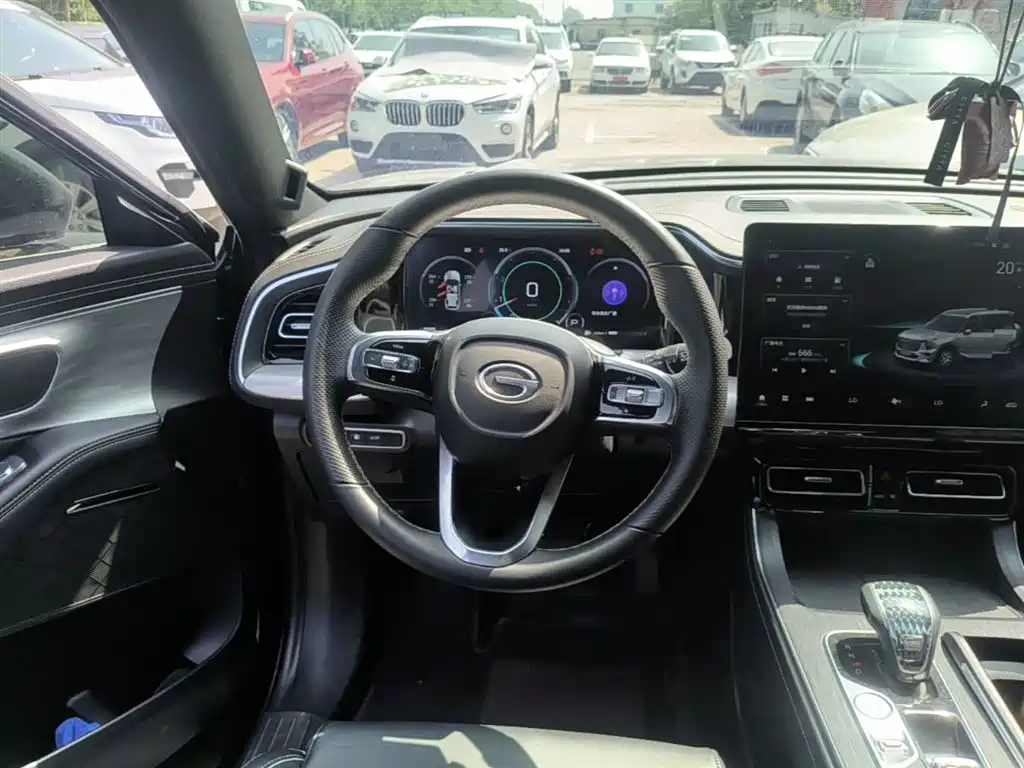 GAC Trumpchi Trumpchi GS8 2022 Pilot Series 2.0TGDI 2WD Luxury Smart Connect Edition (7-Seater) фото 11