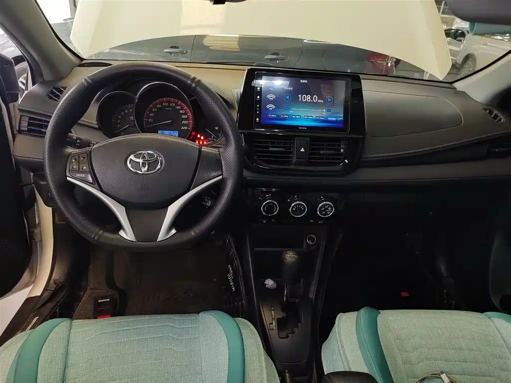 Toyota Vios FS 2021 1.5L CVT Fengchi Edition фото 10