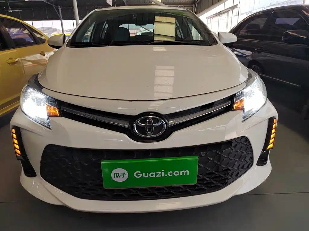 Toyota Vios FS 2021 1.5L CVT Fengchi Edition фото 3