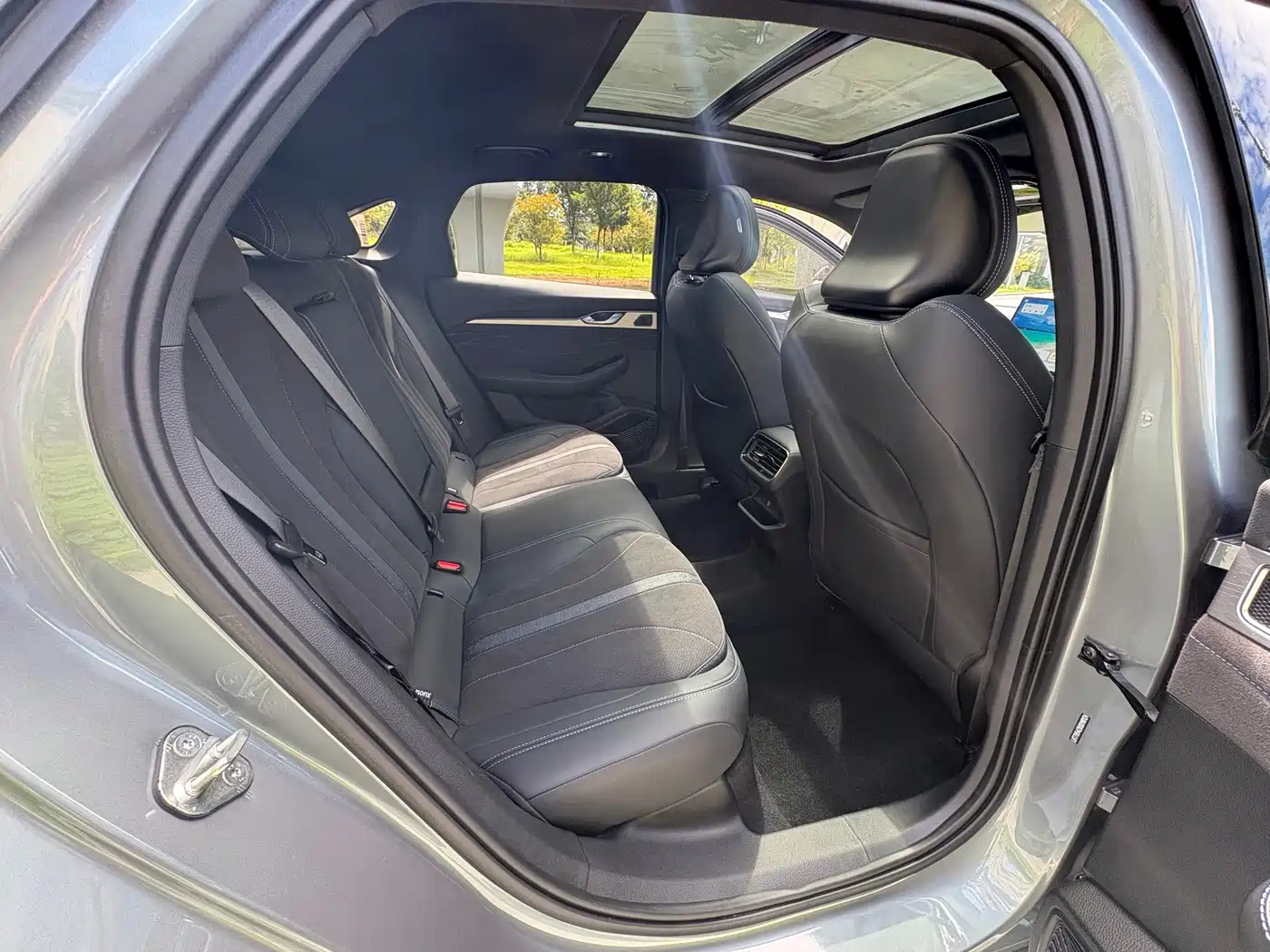 Geely Preface 2025 2026 Orient Yao 2.0TD Moonview Edition