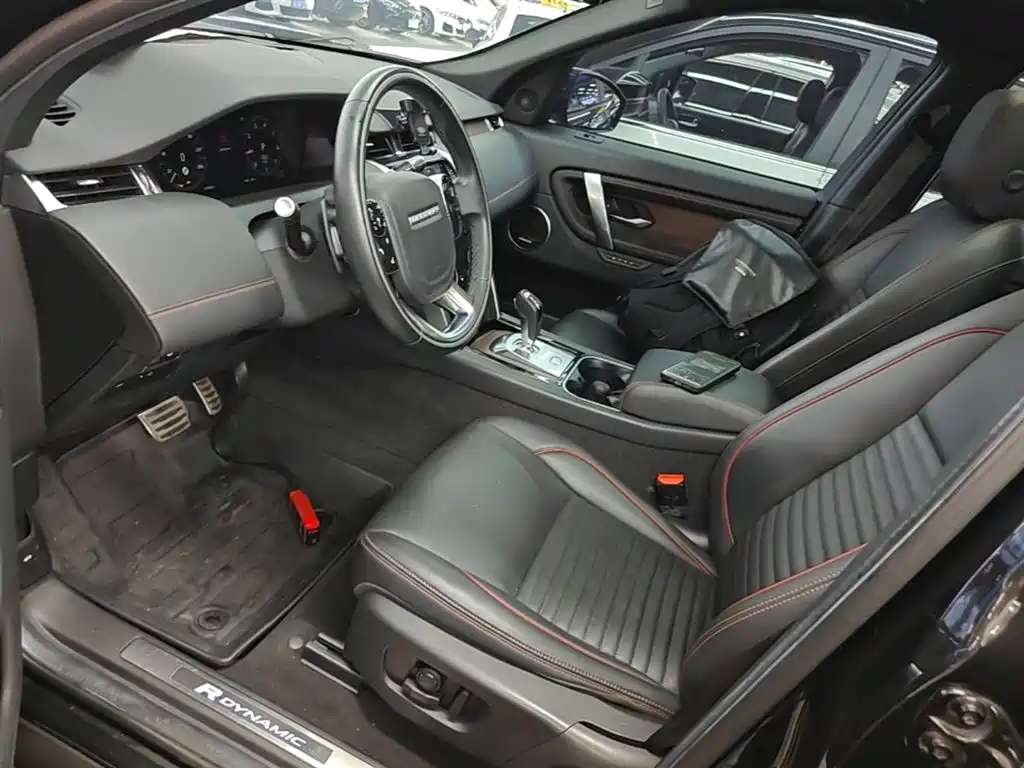 LAND ROVER DISCOVER SPORTS