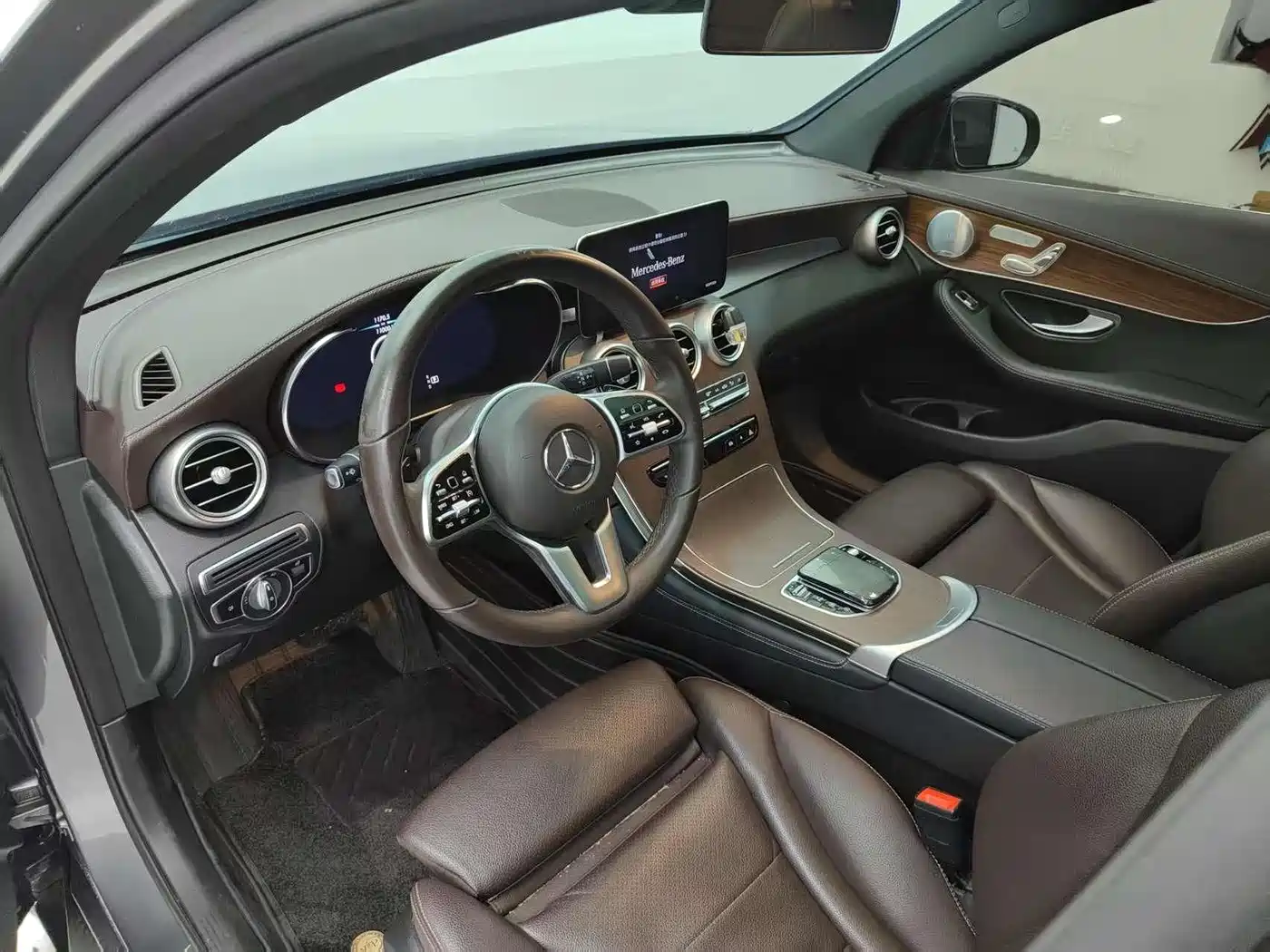 Mercedes-Benz GLC 2021 GLC 300 L 4MATIC Sporty фото 11