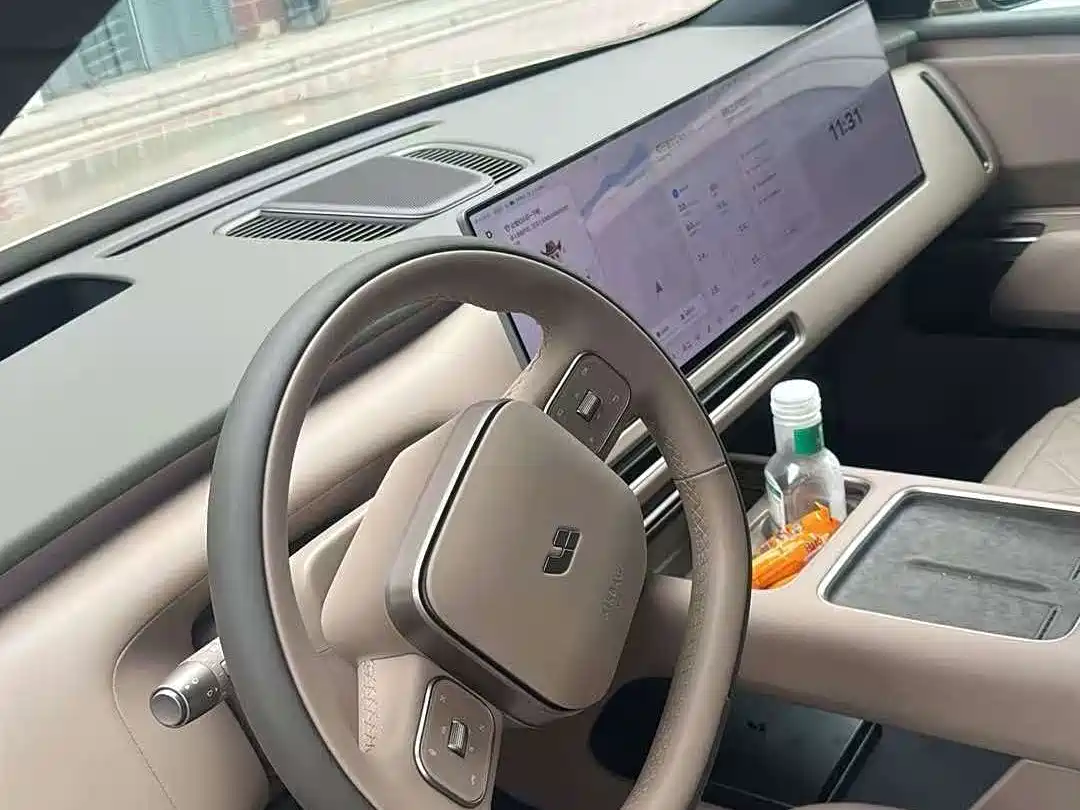 Li Auto L9 2026 2026 Base Model