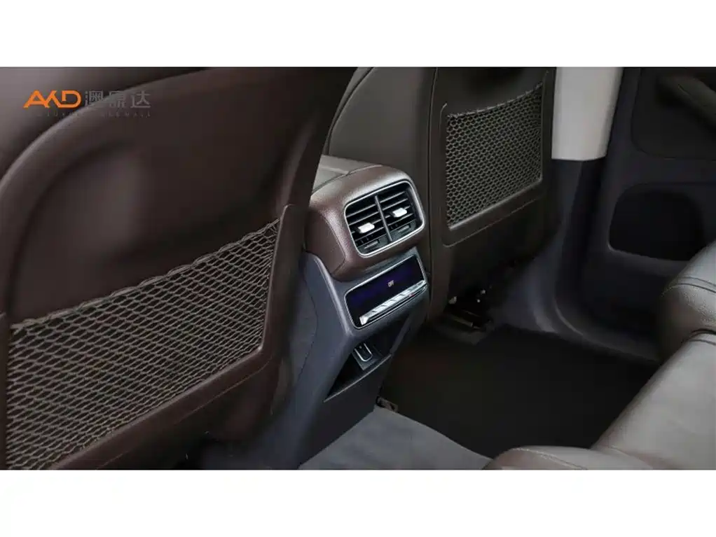 Mercedes-Benz GLE 2020 GLE 350 4MATIC Luxury фото 10
