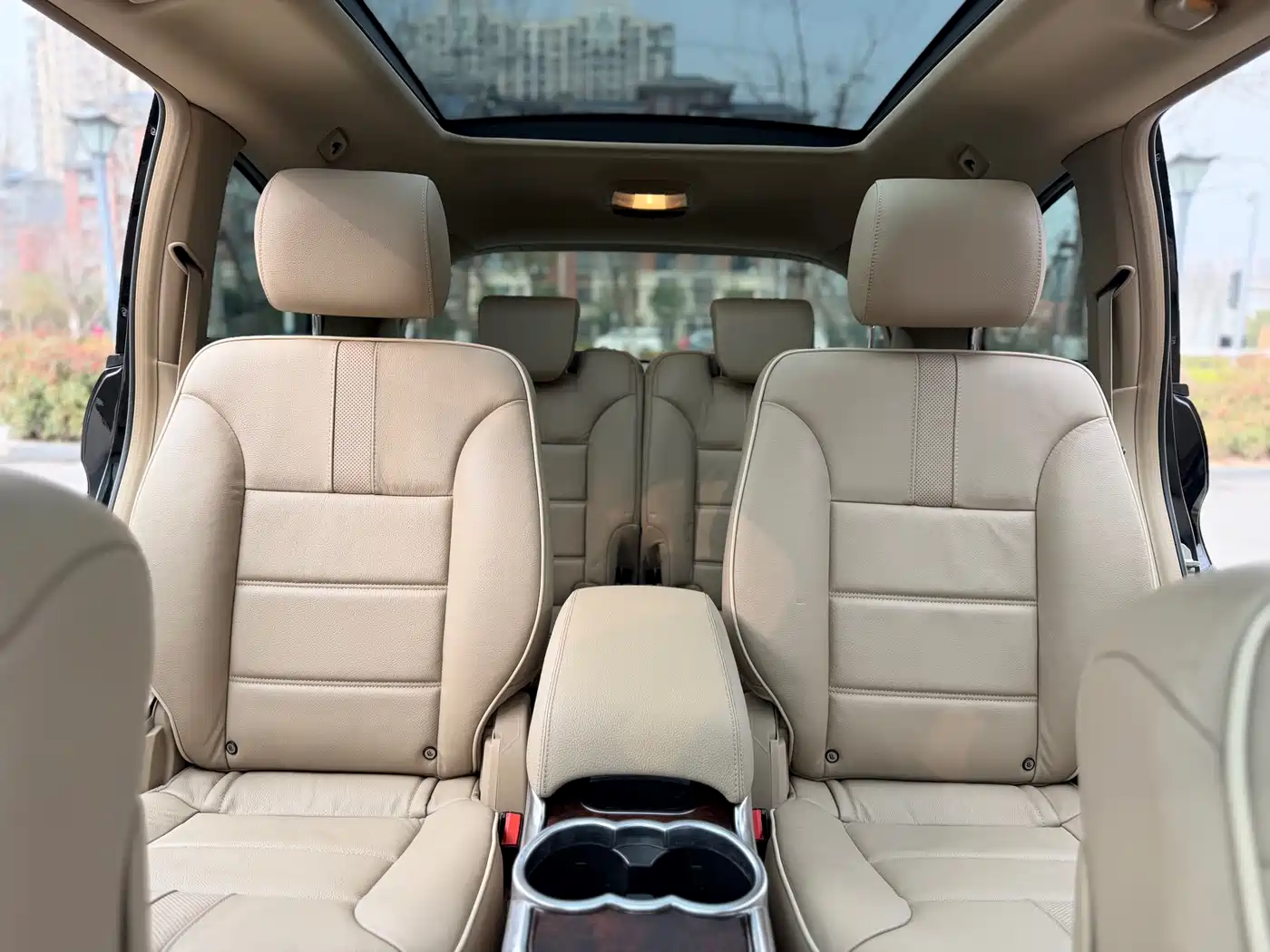 Mercedes-Benz R-Class 2011 R 350 L 4MATIC фото 8