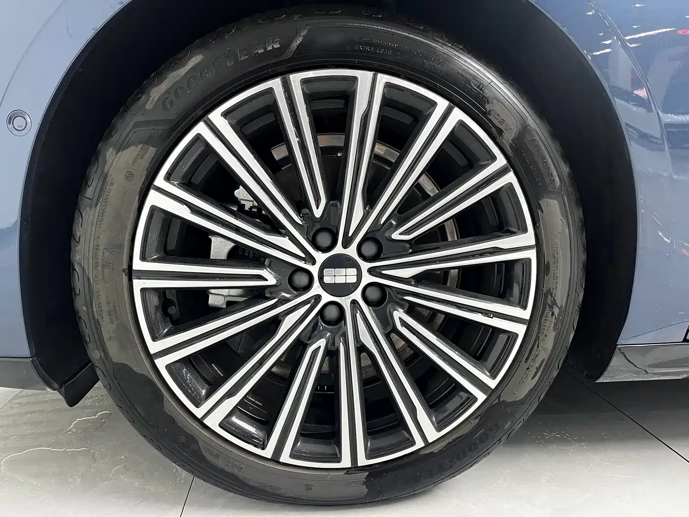 Geely Galaxy Galaxy Xingyao 8 2025 130km EM-P Starship Edition фото 11