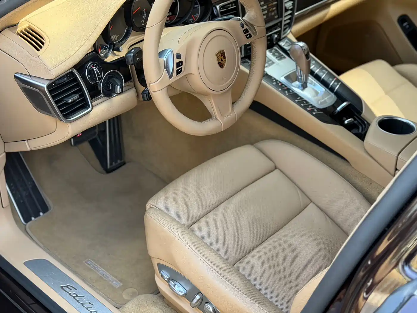 Porsche Panamera 2016 Panamera Executive Edition 3.0T фото 5