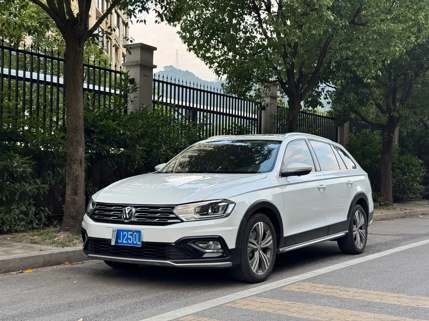 Volkswagen C-TREK 2018 230TSI DSG Comfort фото 2