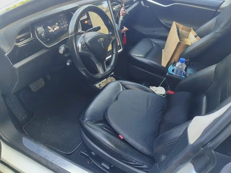 Tesla Model S 2015 2015 Model S 70D