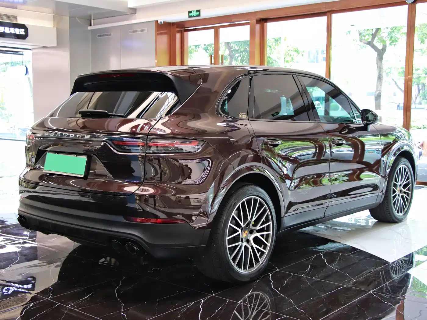 PORSCHE CAYENNE NEW ENERGY